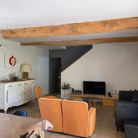 Location De - Mas Catalan