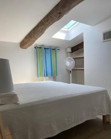 Location De - Mas Catalan * Camélas